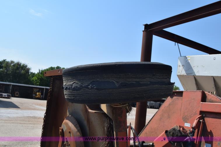 image for item J8195 2003 Rhino FL15M batwing mower