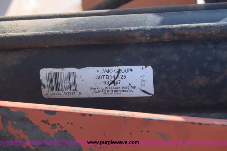 image for item J8195 2003 Rhino FL15M batwing mower