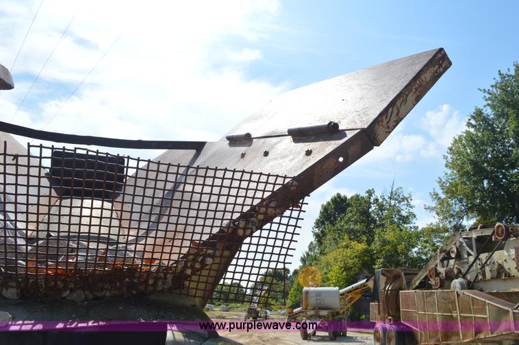 image for item J8597 Cedarapids RRP-100 hammer mill