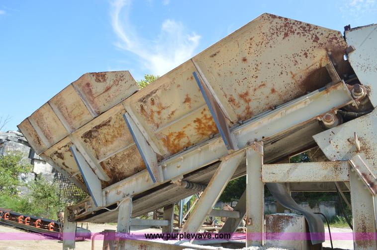 image for item J8597 Cedarapids RRP-100 hammer mill