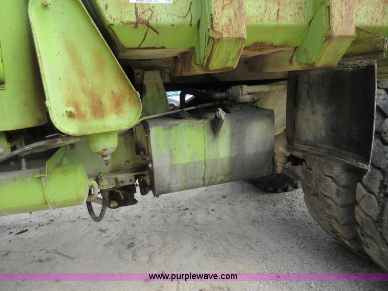 image for item J8622 Euclid haul truck