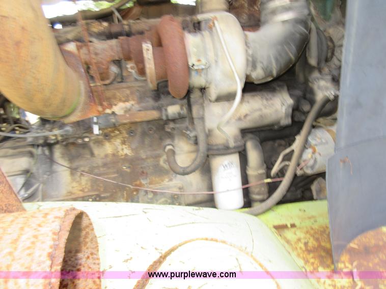 image for item J8622 Euclid haul truck