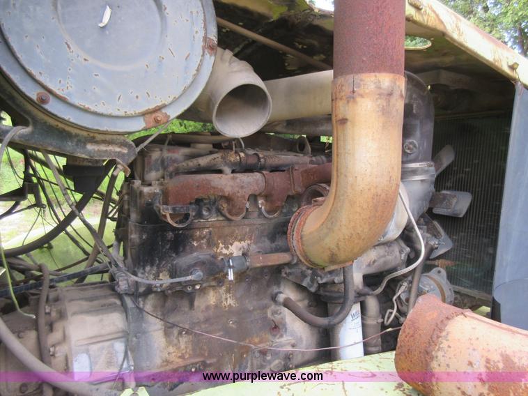 image for item J8622 Euclid haul truck