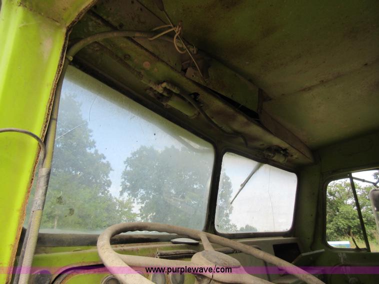 image for item J8622 Euclid haul truck