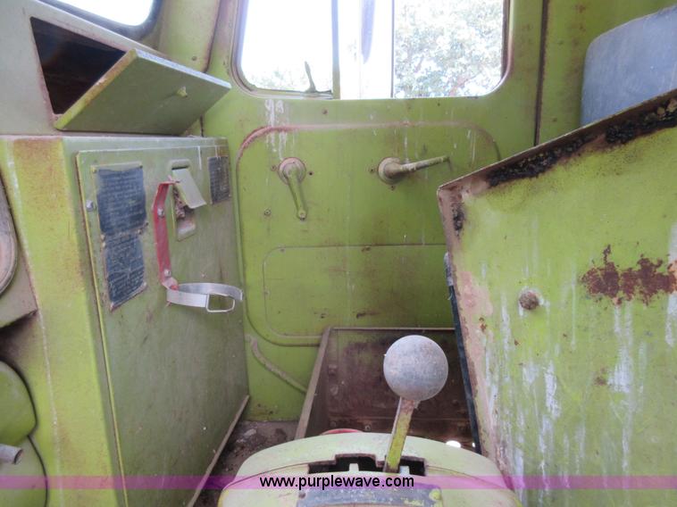 image for item J8622 Euclid haul truck