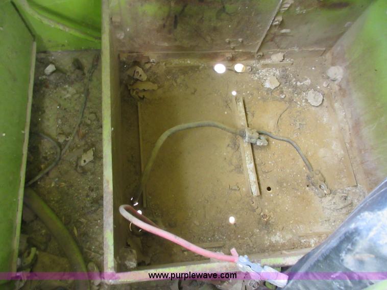 image for item J8622 Euclid haul truck