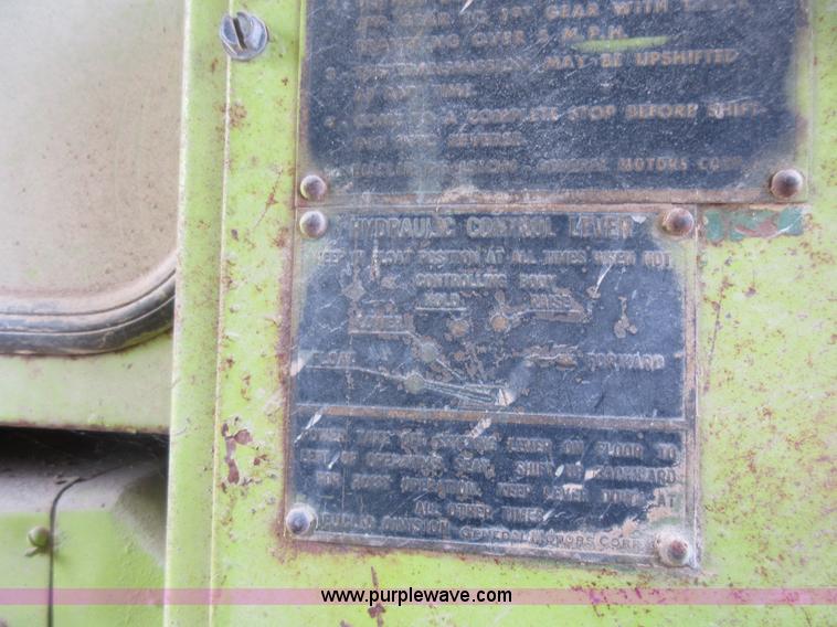 image for item J8622 Euclid haul truck