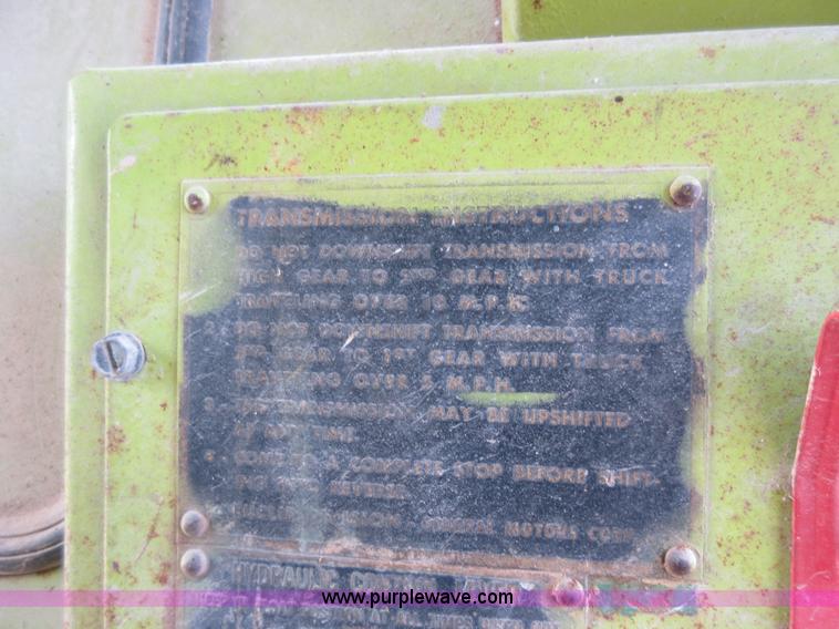 image for item J8622 Euclid haul truck