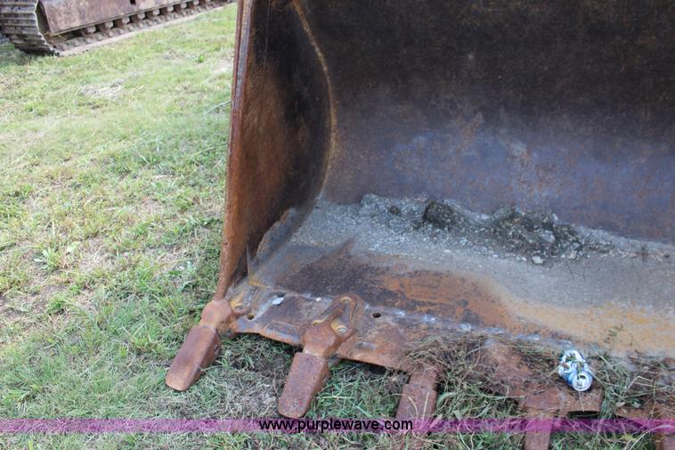 image for item K1117 Caterpillar 977L track loader