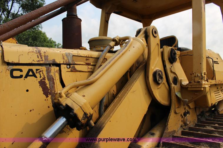 image for item K1117 Caterpillar 977L track loader