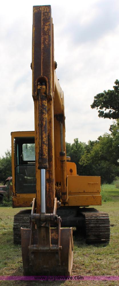 image for item K1118 John Deere 690B excavator