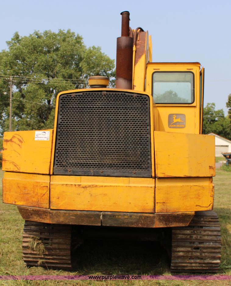 image for item K1118 John Deere 690B excavator