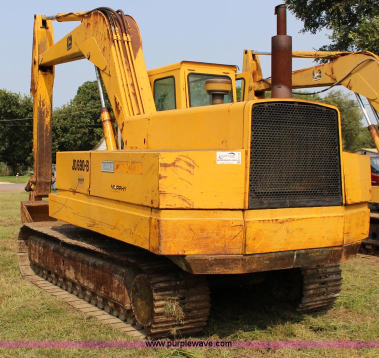 image for item K1118 John Deere 690B excavator