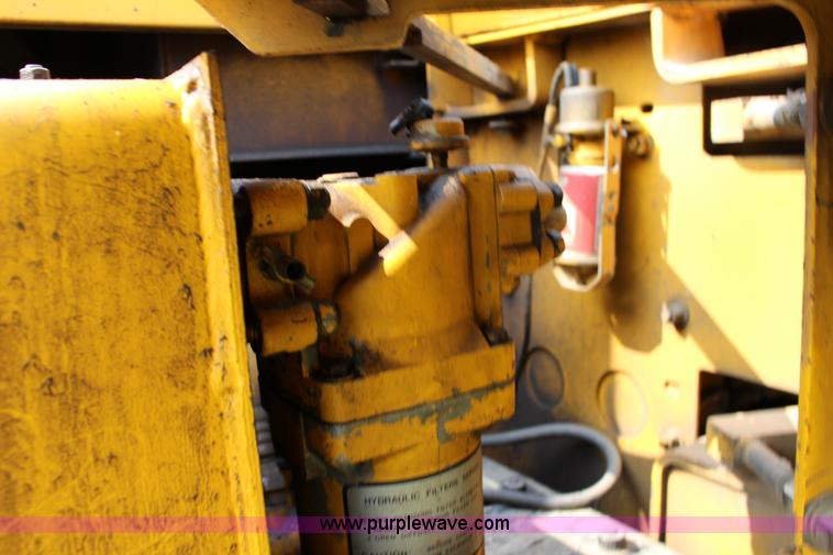 image for item K1118 John Deere 690B excavator