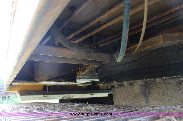 image for item K1118 John Deere 690B excavator