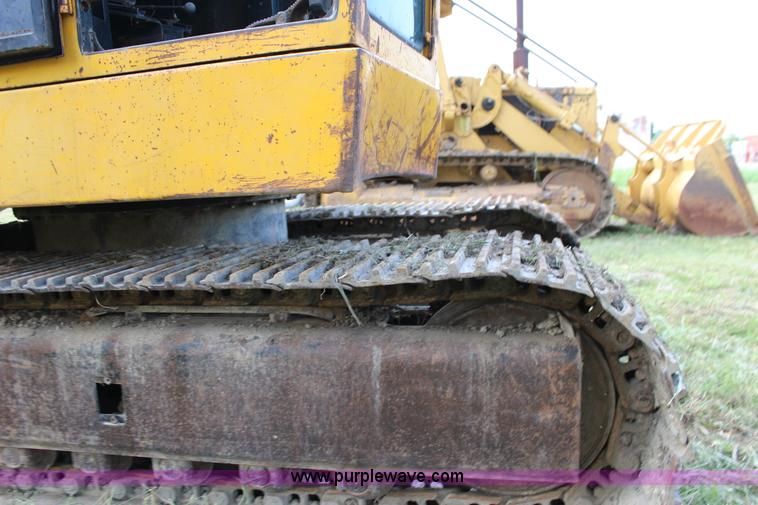 image for item K1118 John Deere 690B excavator
