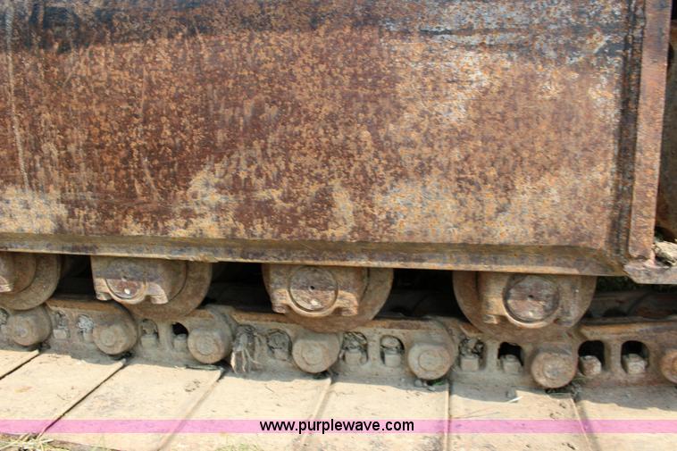 image for item K1118 John Deere 690B excavator