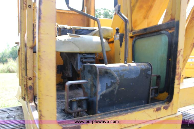 image for item K1119 John Deere 690B excavator