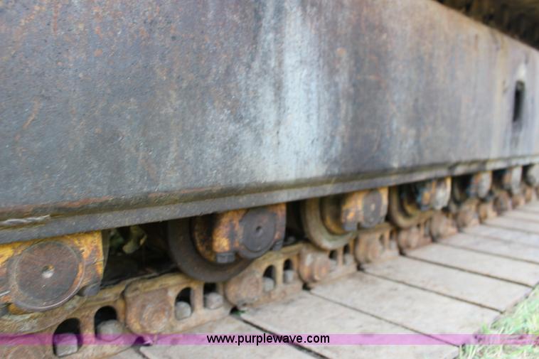 image for item K1119 John Deere 690B excavator