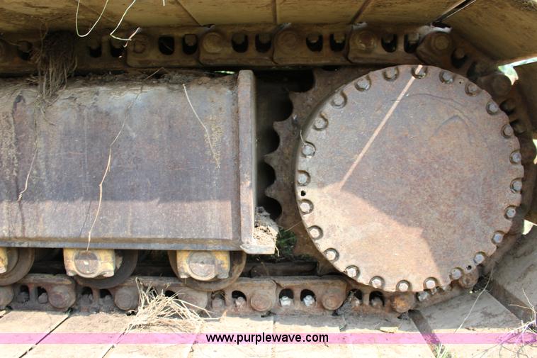 image for item K1119 John Deere 690B excavator