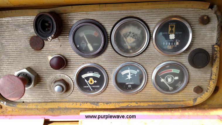 image for item K1123 1976 Caterpillar 631D scraper