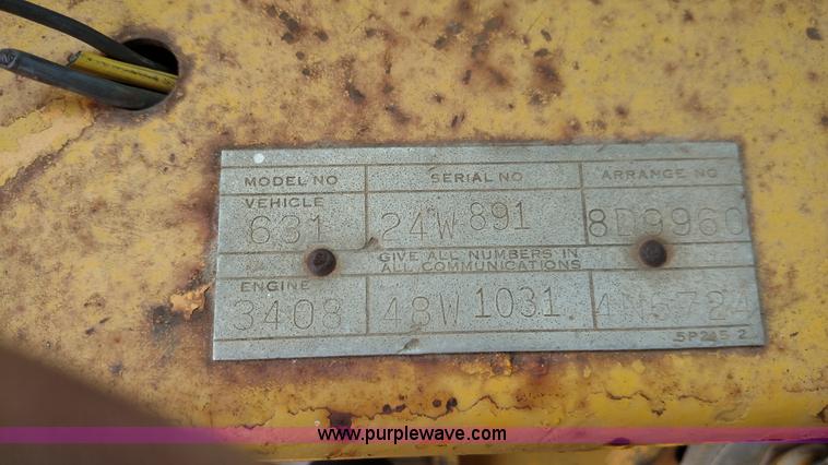 image for item K1123 1976 Caterpillar 631D scraper