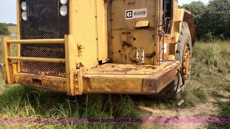 image for item K1123 1976 Caterpillar 631D scraper