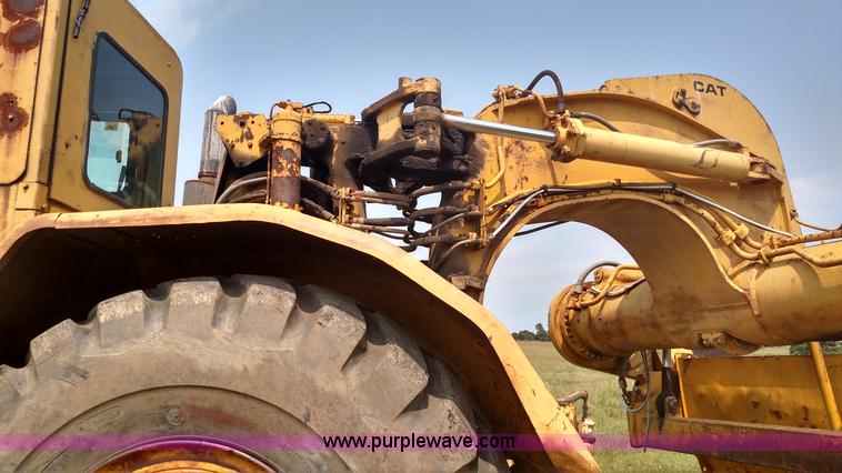 image for item K1123 1976 Caterpillar 631D scraper