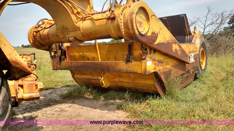 image for item K1123 1976 Caterpillar 631D scraper