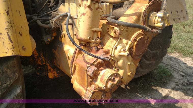 image for item K1123 1976 Caterpillar 631D scraper