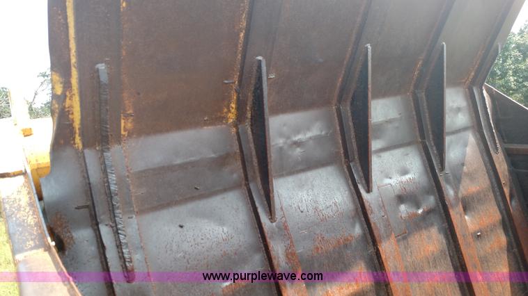 image for item K1123 1976 Caterpillar 631D scraper