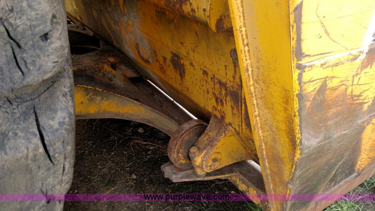 image for item K1123 1976 Caterpillar 631D scraper