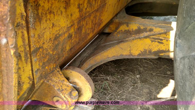 image for item K1123 1976 Caterpillar 631D scraper