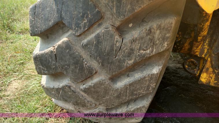 image for item K1123 1976 Caterpillar 631D scraper