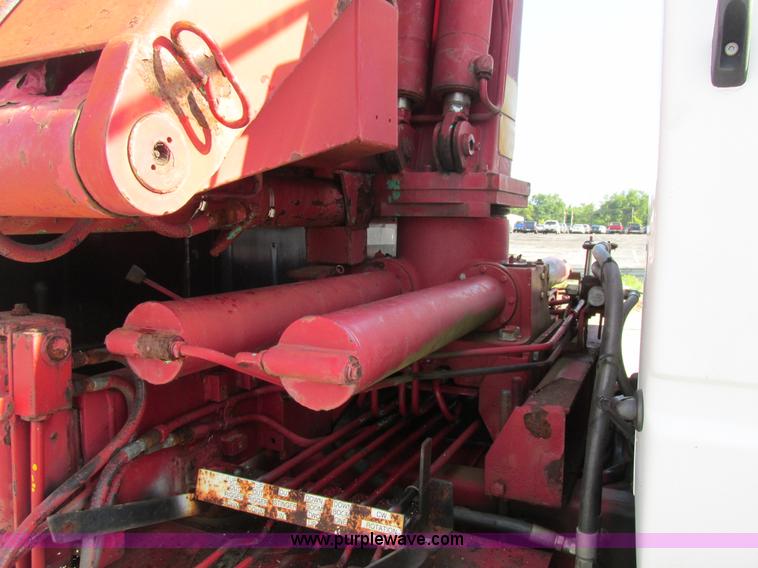 image for item K5094 1997 GMC C7500 flat bed truck with crane