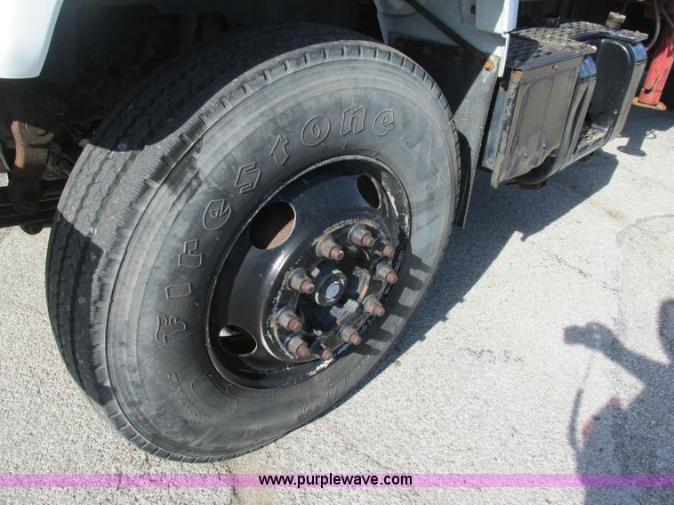 image for item K5094 1997 GMC C7500 flat bed truck with crane