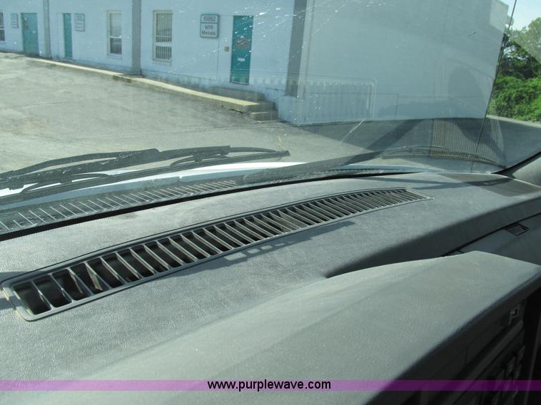 image for item K5094 1997 GMC C7500 flat bed truck with crane