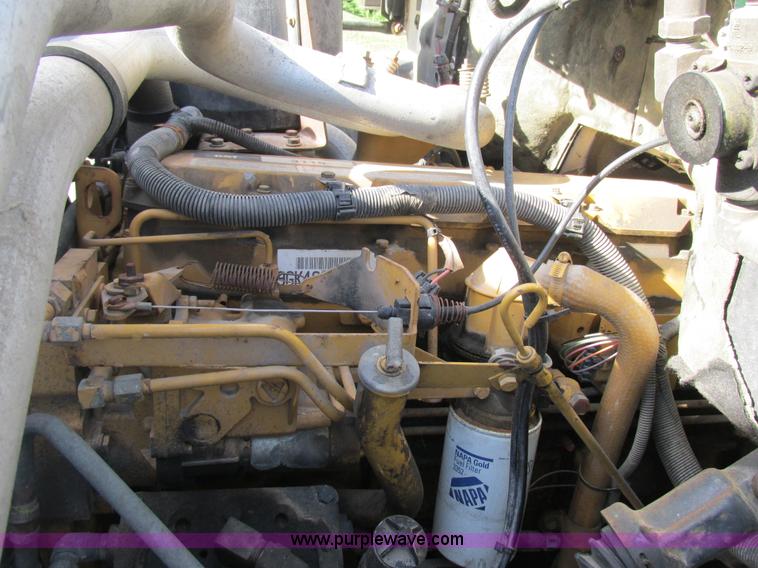 image for item K5094 1997 GMC C7500 flat bed truck with crane