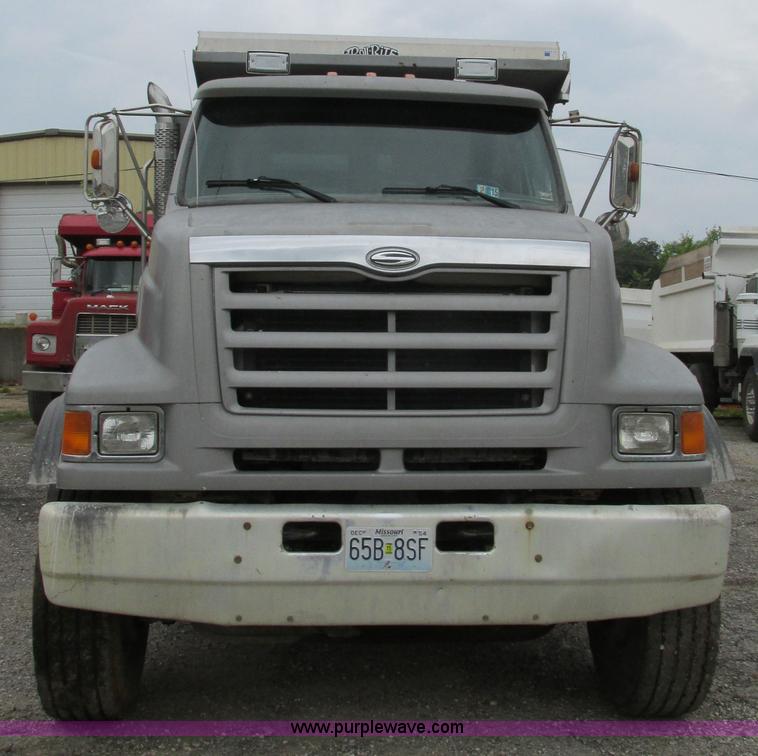 image for item K5100 2000 Sterling L8511 dump truck