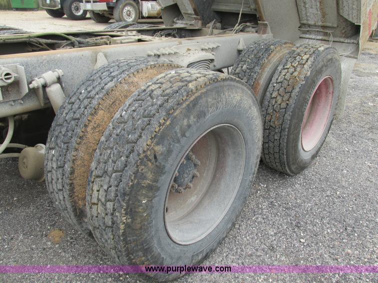 image for item K5100 2000 Sterling L8511 dump truck