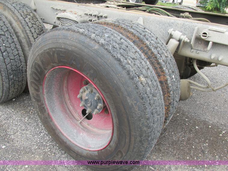 image for item K5100 2000 Sterling L8511 dump truck