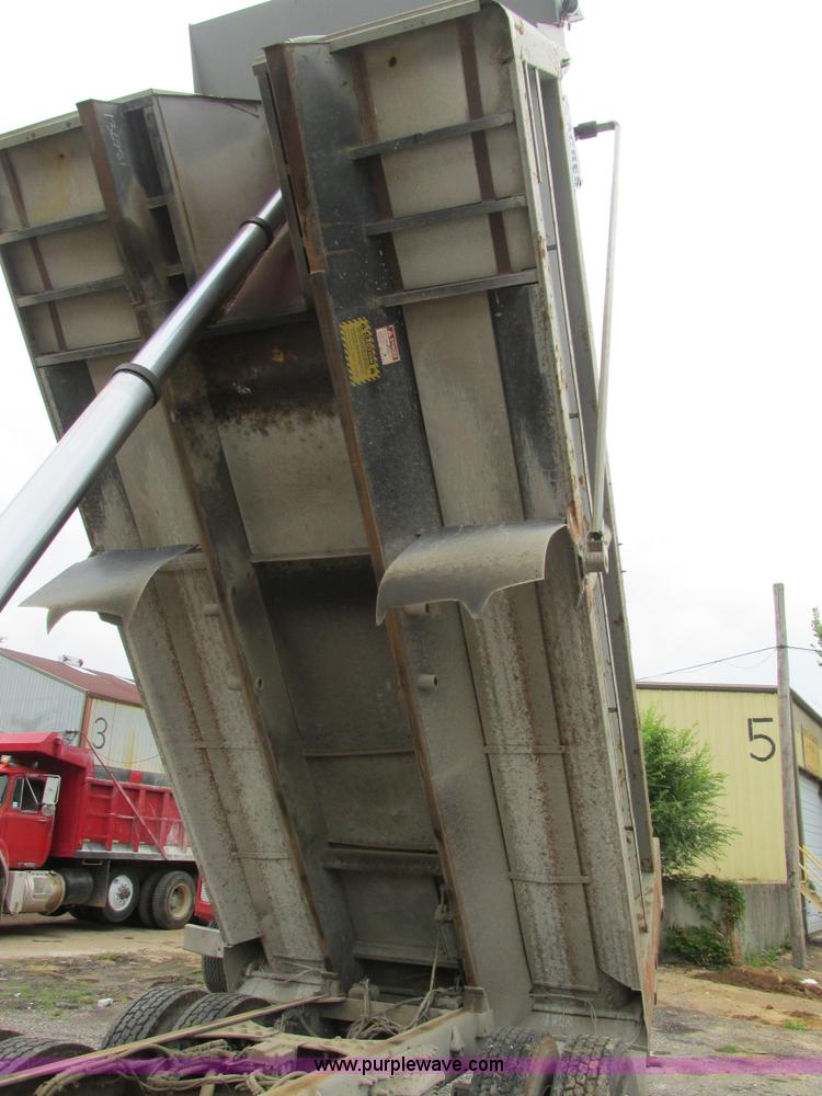 image for item K5100 2000 Sterling L8511 dump truck