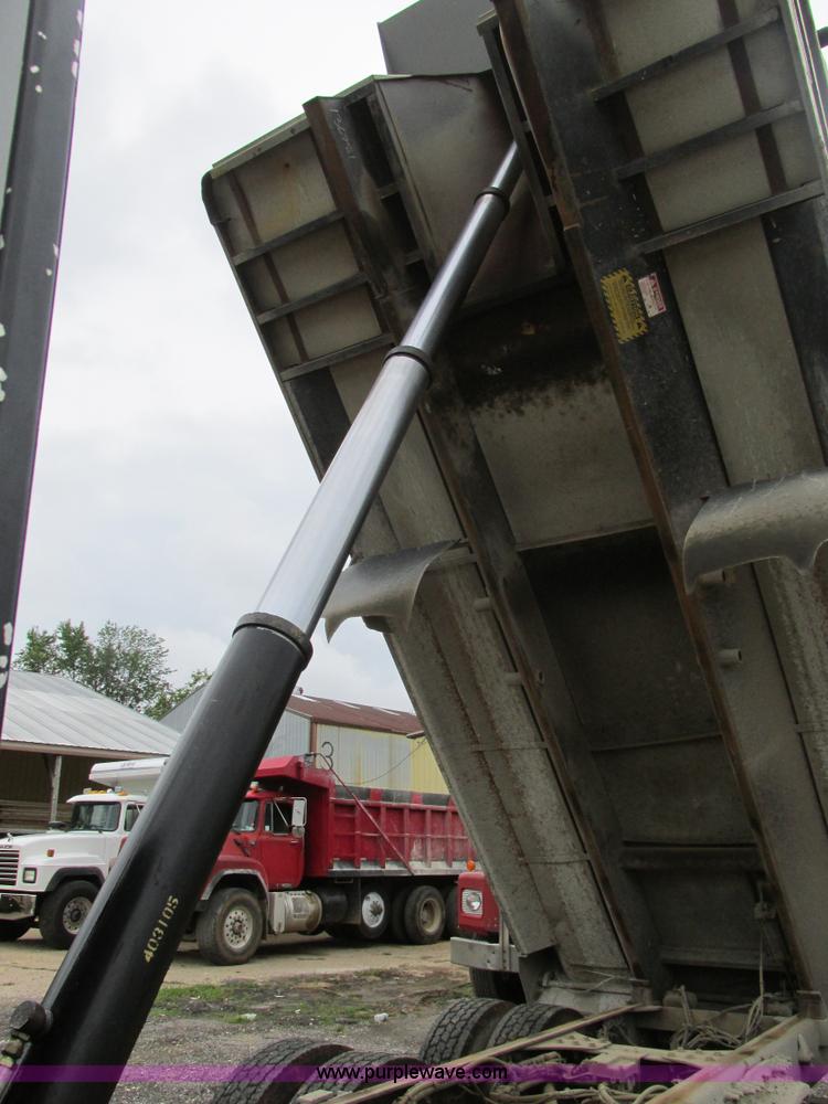 image for item K5100 2000 Sterling L8511 dump truck