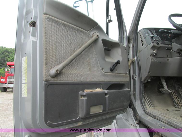 image for item K5100 2000 Sterling L8511 dump truck