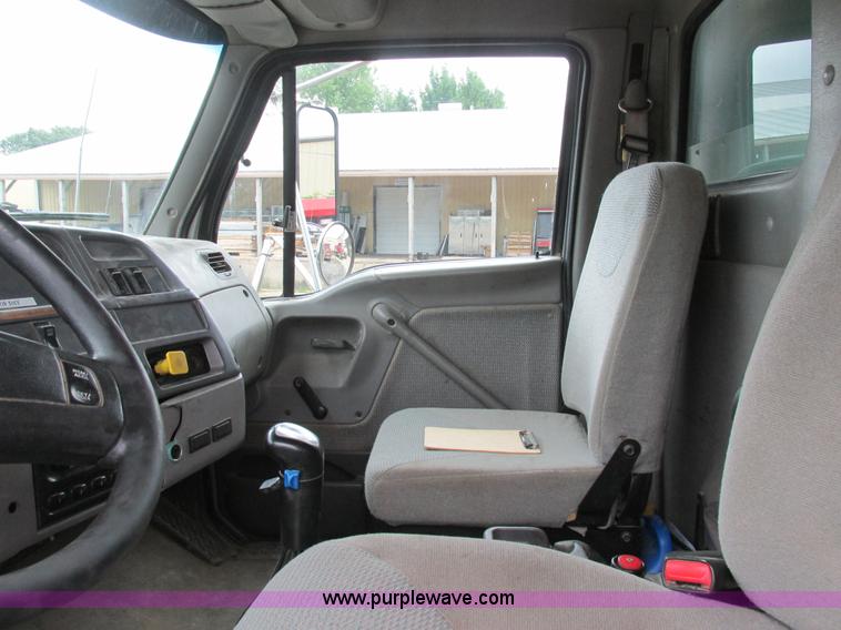 image for item K5100 2000 Sterling L8511 dump truck