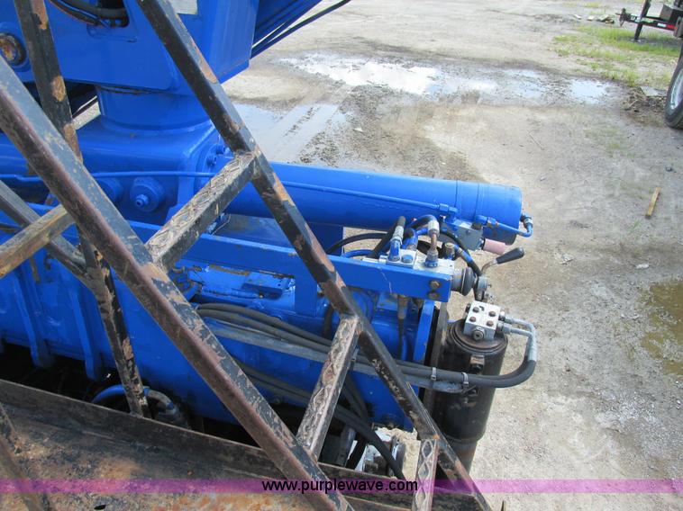 image for item K5108 1999 Freightliner FL112 flatbed truck with crane