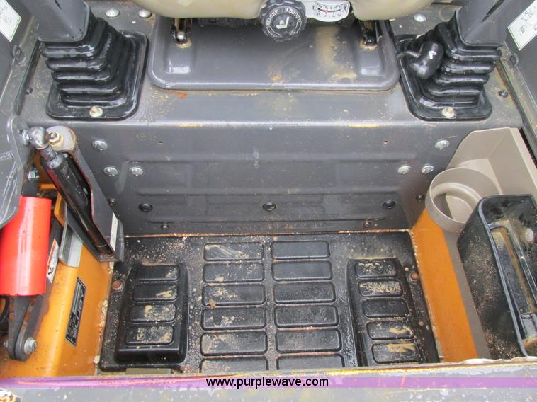 image for item K5111 2012 Case TR320 skid steer