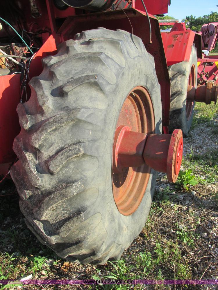 image for item K5115 International Harvester 4786 4WD tractor