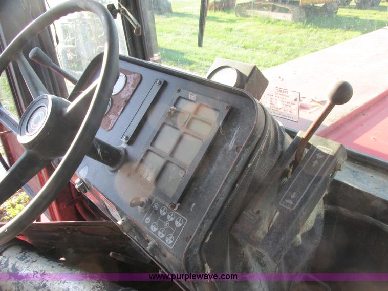 image for item K5115 International Harvester 4786 4WD tractor