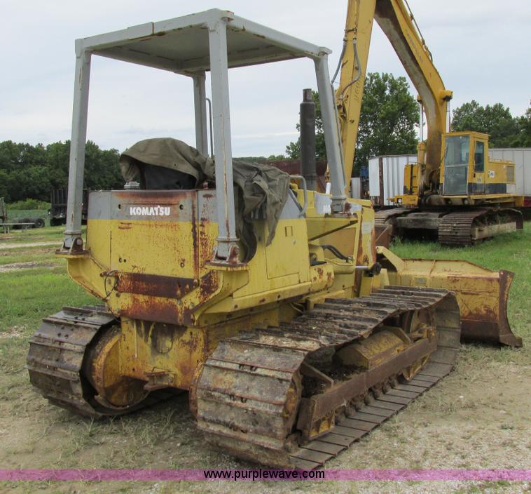 image for item K5116 Komatsu D37P dozer